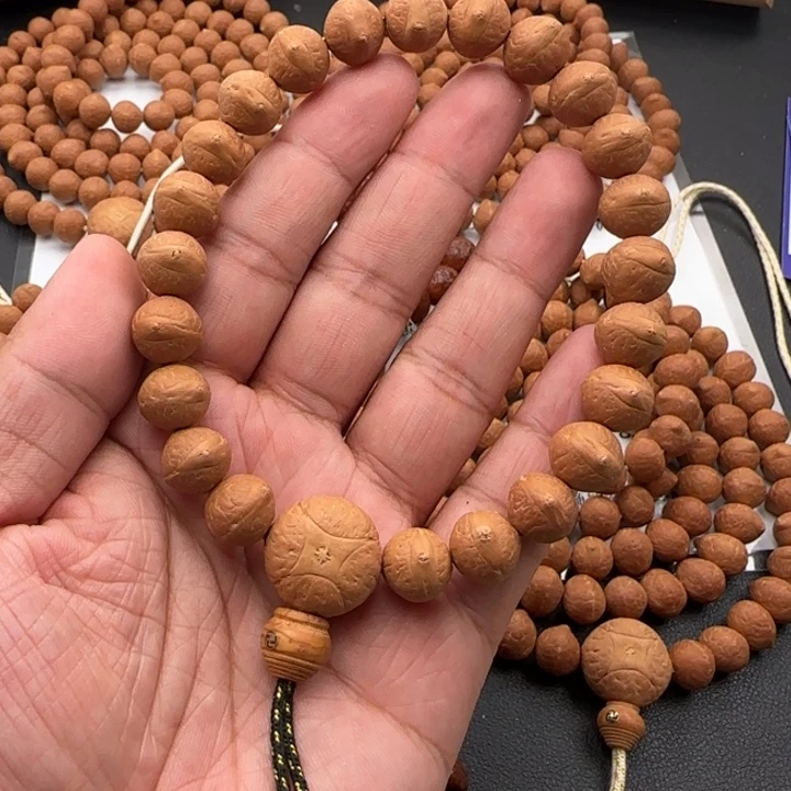 吊坠凤眼菩提11.8到11.9锦柚树王sss