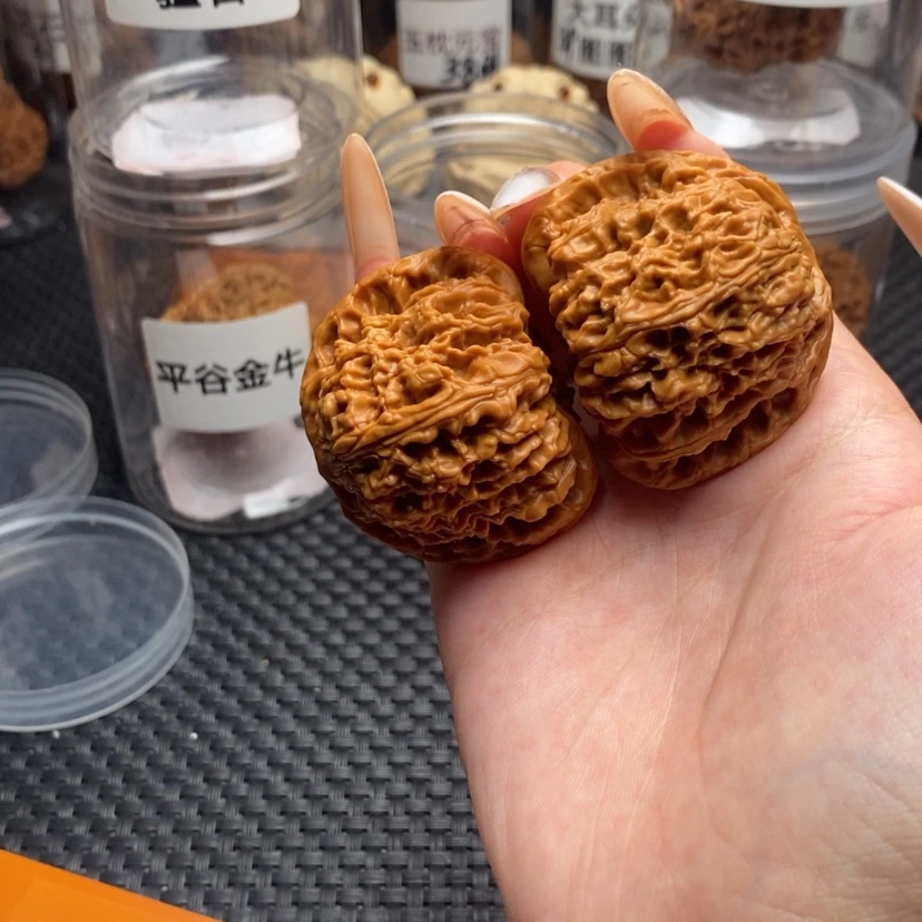 【闪购商品】核桃其他固****司南疆石。