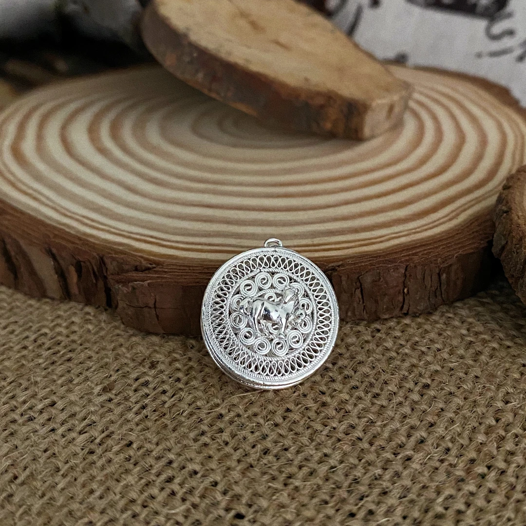 吊坠足银 拾光银造坊  足银生肖马镂空吊坠 双面戴生肖银吊坠项链