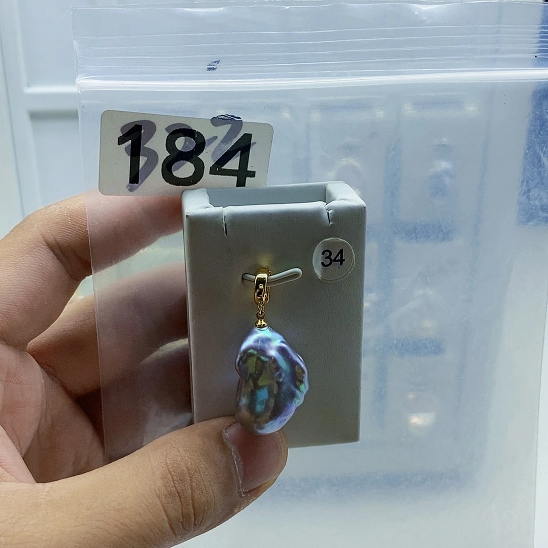 淡水珍珠合金颈饰