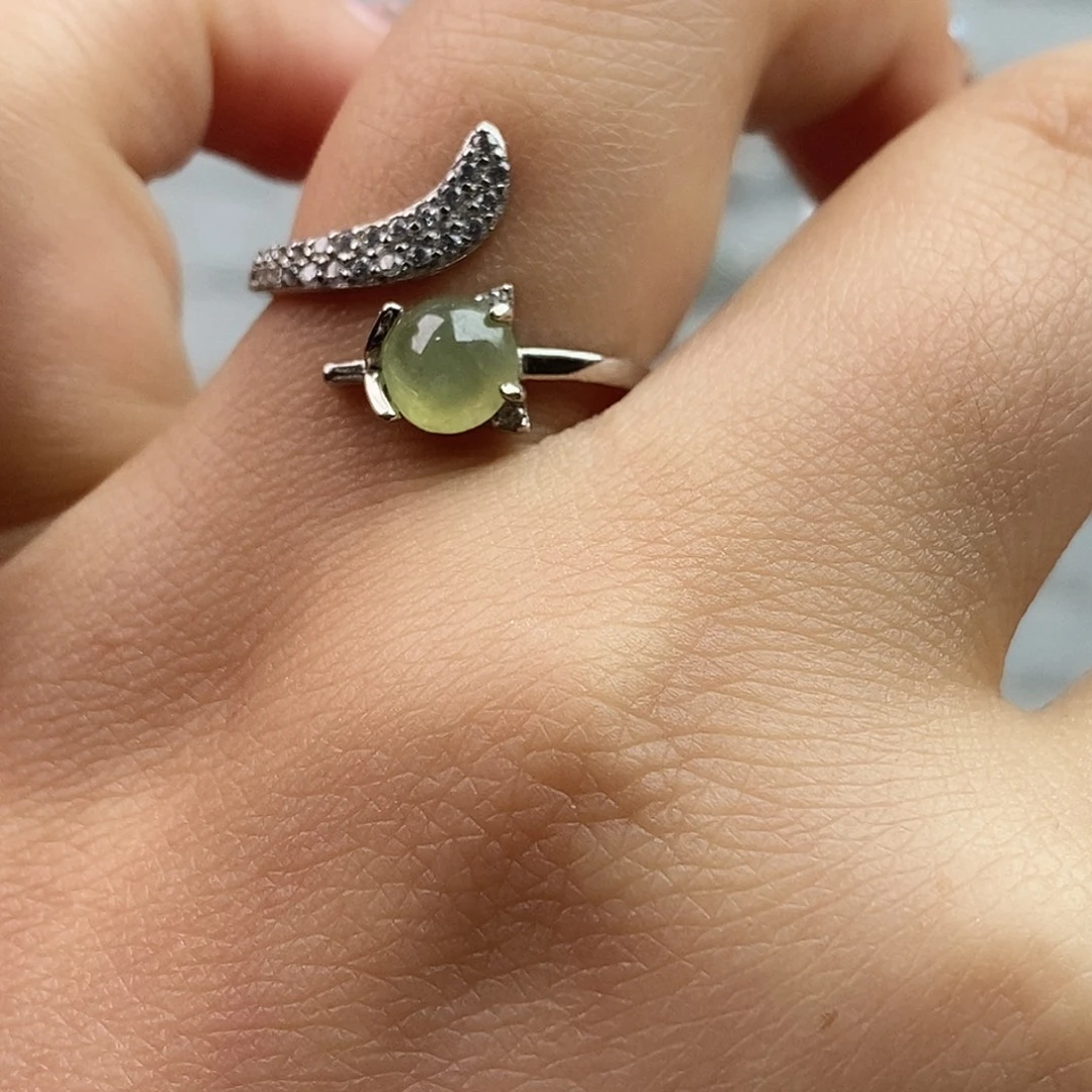 翡翠未镶嵌戒指翡翠