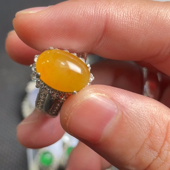 翡翠未镶嵌戒指缅甸天然翡翠