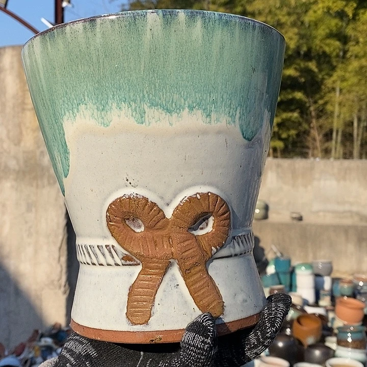 瑕疵介意别拍，颜色不挑