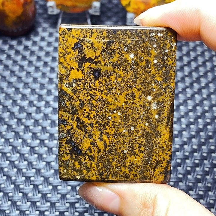 玛瑙/玉髓颈饰未镶嵌古****水