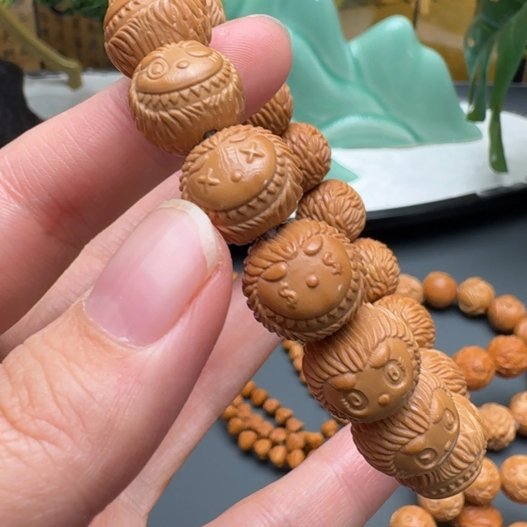 吊坠猴头核桃拉布布手串