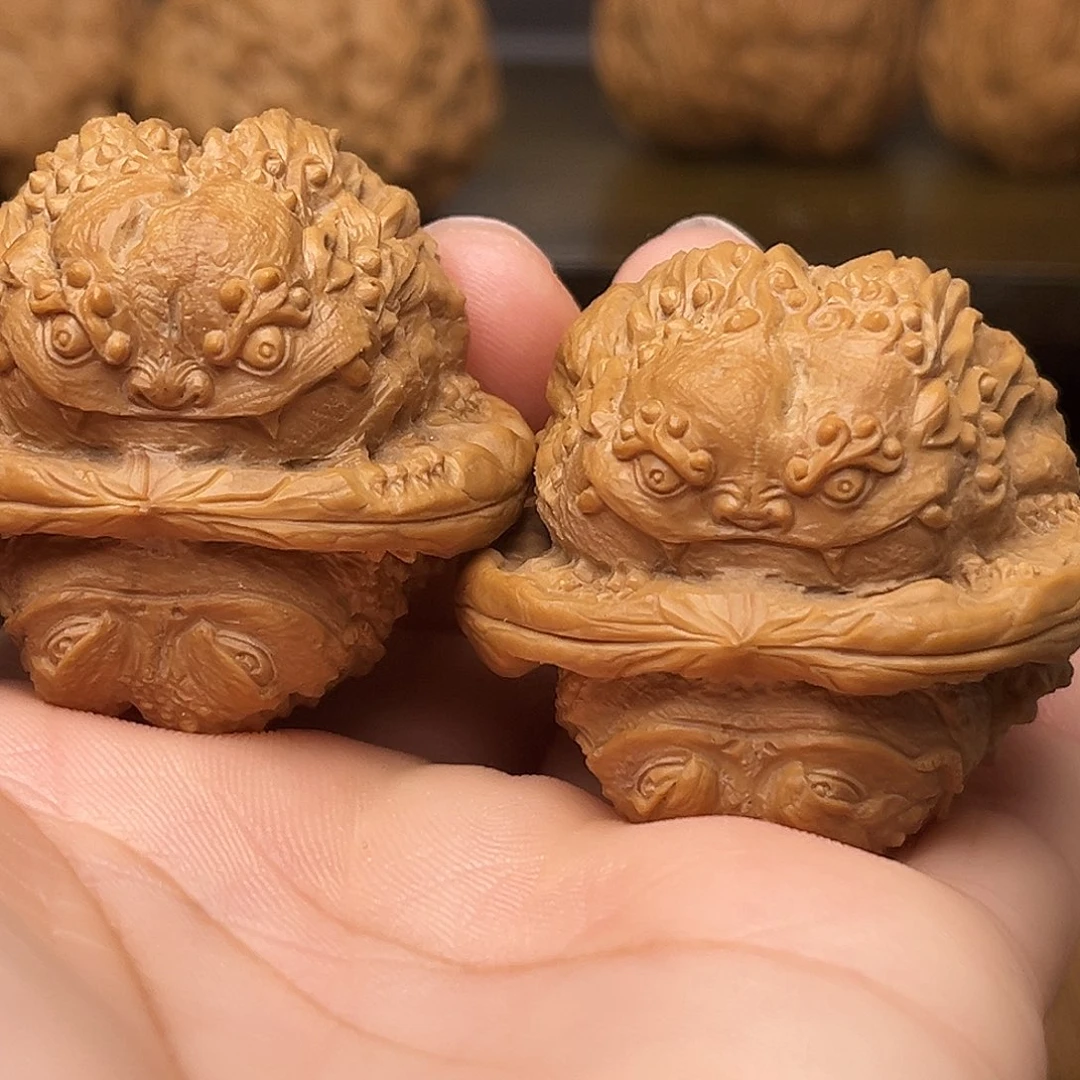 须***歡核桃手串/手链金蟾