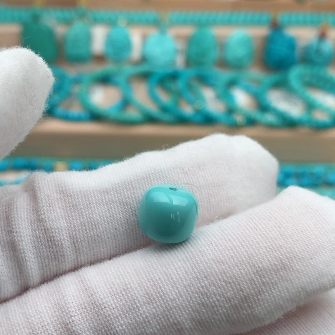 绿松石未镶嵌珠宝奇石10.3mm