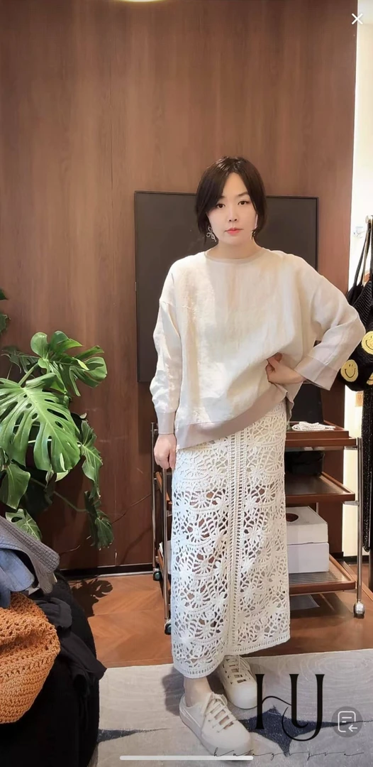 HUAYEJIA黑白重工镂空蕾丝半裙