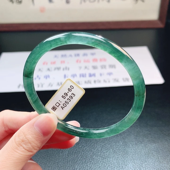 翡翠未镶嵌手镯翡翠手镯110