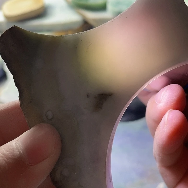 翡翠挂件未镶嵌毛料98