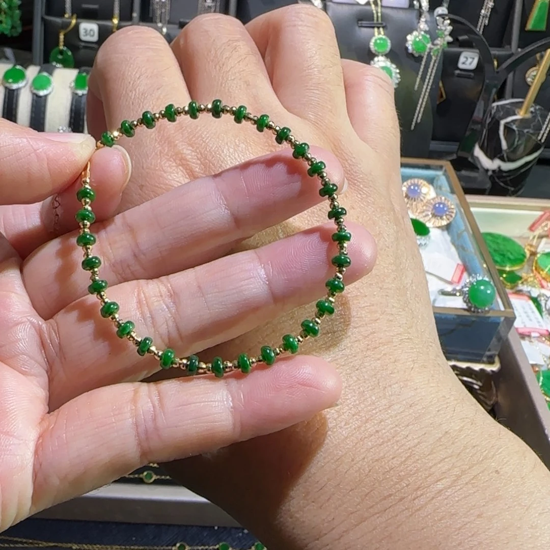 翡翠18K金镶嵌颈饰手链