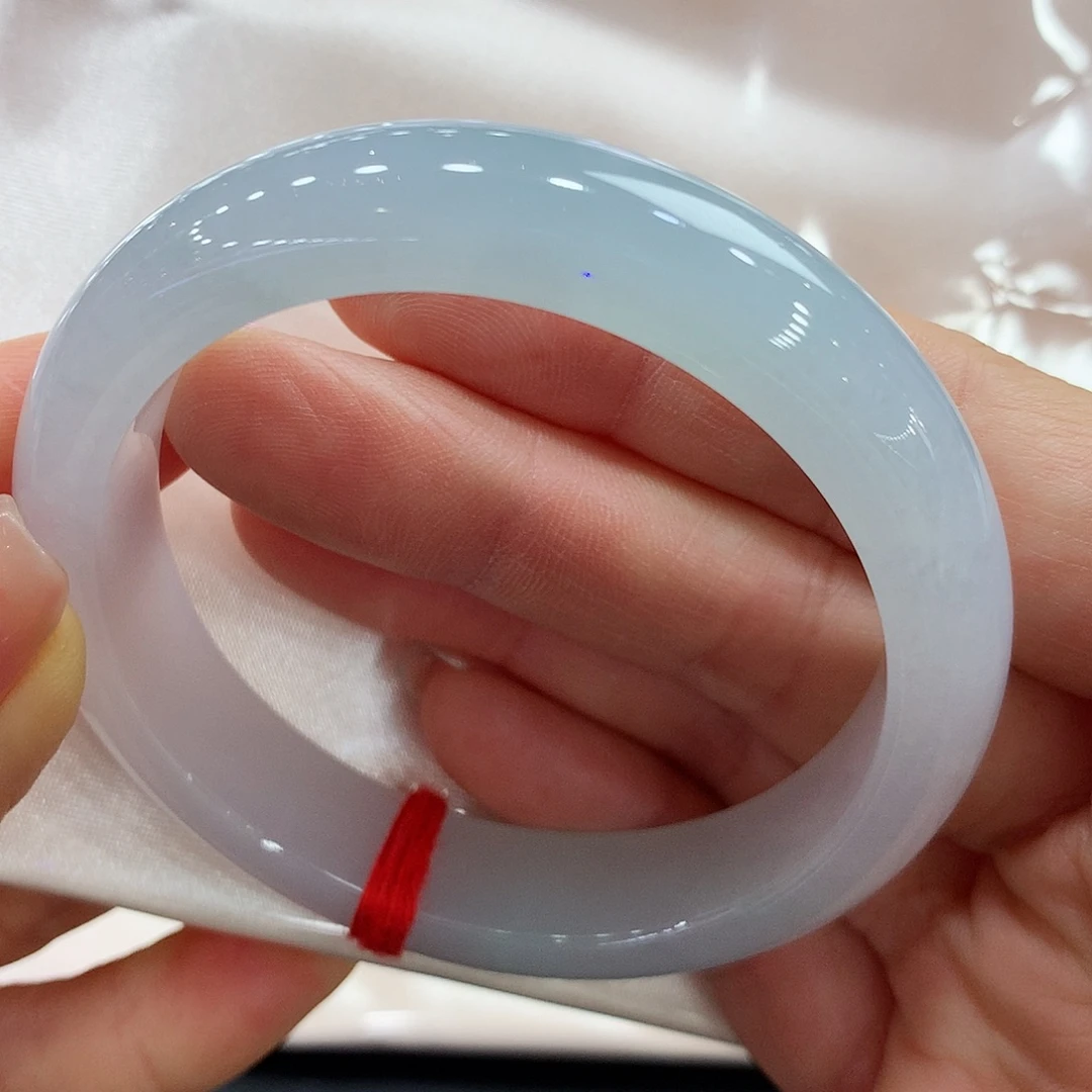 翡翠未镶嵌手镯54.5正圈两天鉴赏