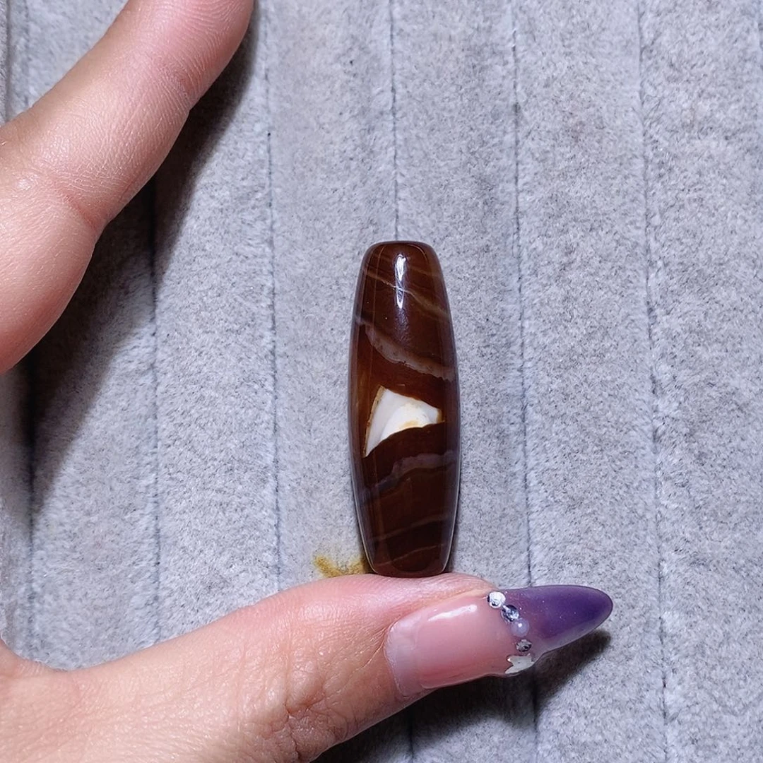 奥***定玛瑙/玉髓未镶嵌颈饰