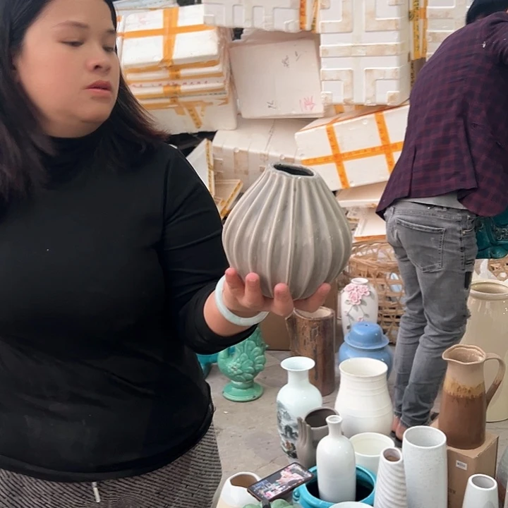 瓶高度14厘米口径5厘米微瑕捡漏