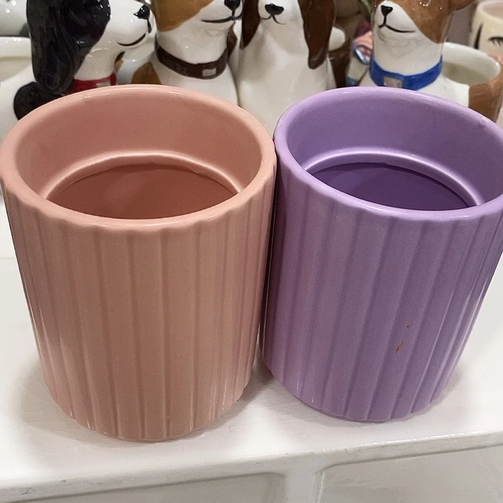 摆件陶盆有孔 瑕疵介意勿拍