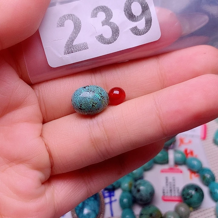 南红玛瑙未镶嵌珠宝奇石