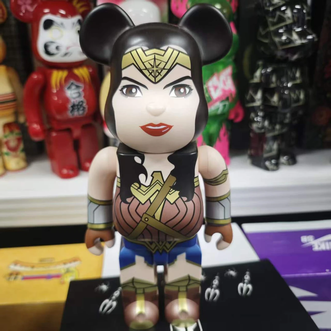 神奇女侠 400% 潮流玩具
