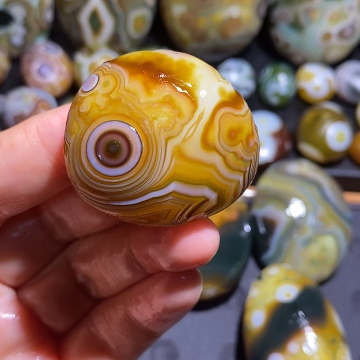 未镶嵌玛瑙/玉髓珠宝半成品69