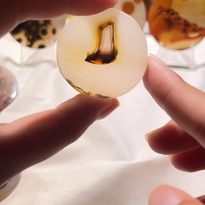 玛瑙/玉髓合金颈饰
