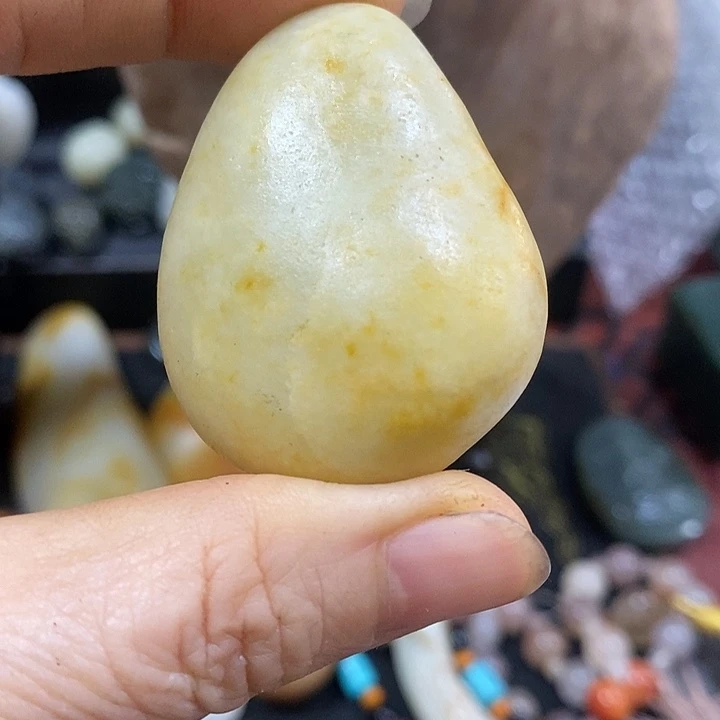 和田玉（糖玉）未镶嵌挂件