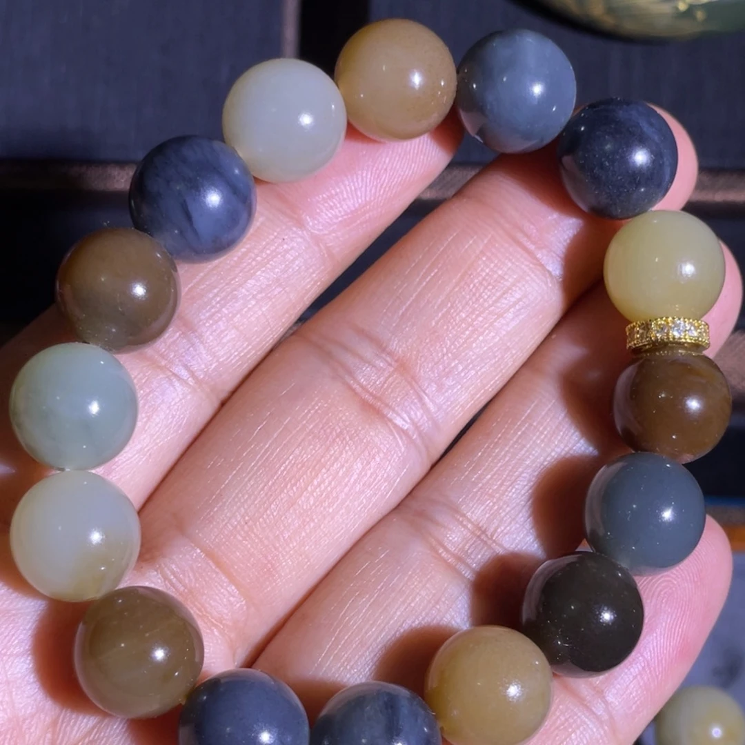 手串未镶嵌和田玉（糖玉）^*^