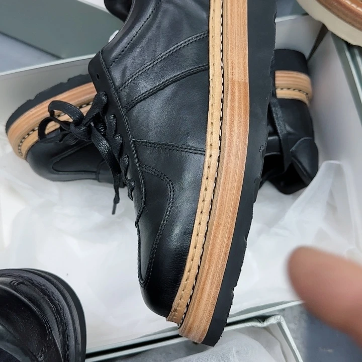 【闪购商品】马皮（革）?****?40