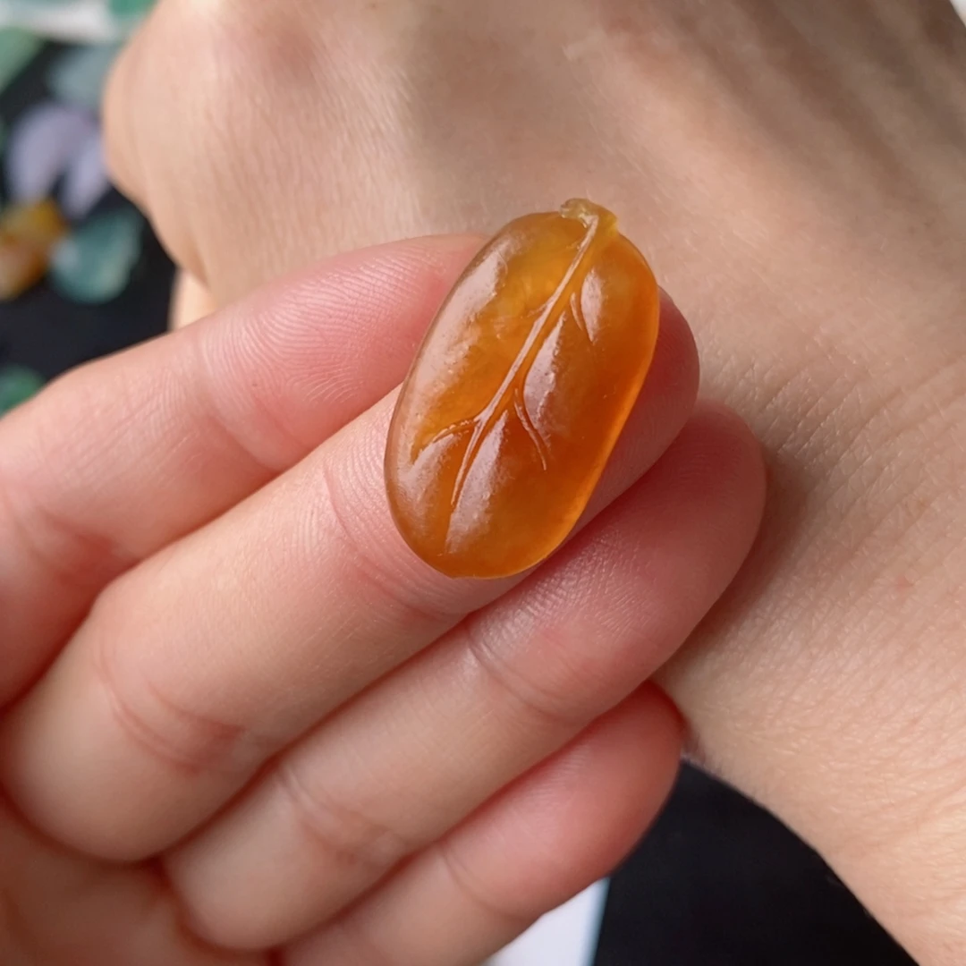定制翡翠未镶嵌树叶