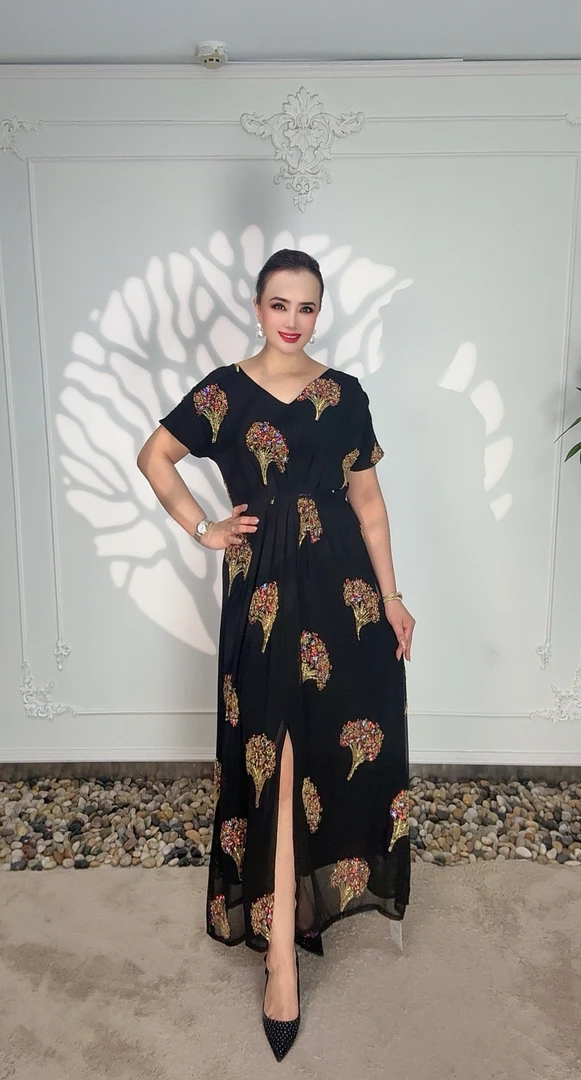 【新疆包邮】印度手工珍珠爆款裙裙子显瘦黑色时尚夏季