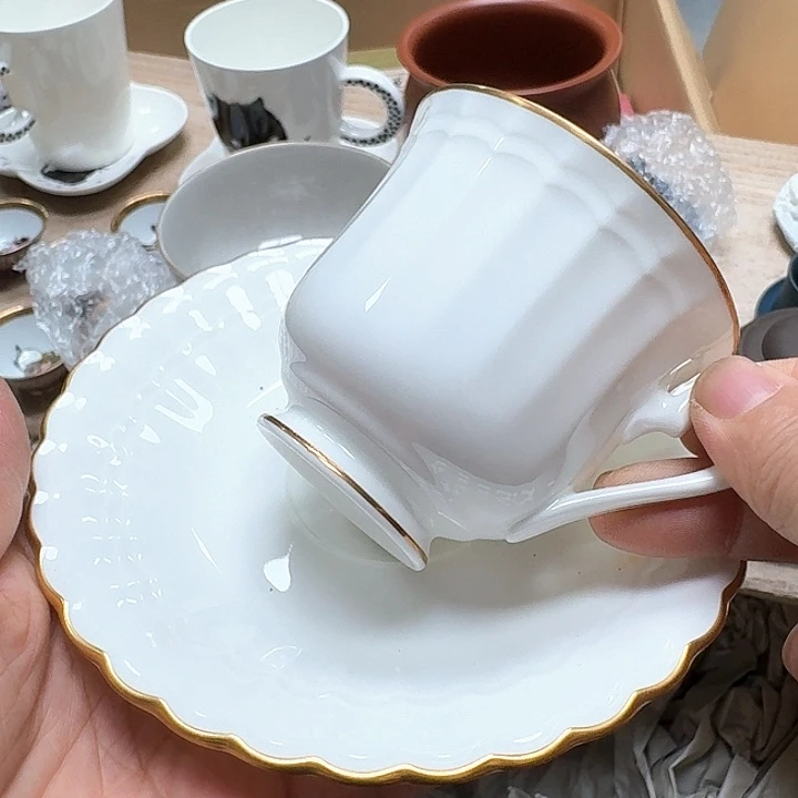 瓷片哈哈哈哈哈哈哈哈哈哈