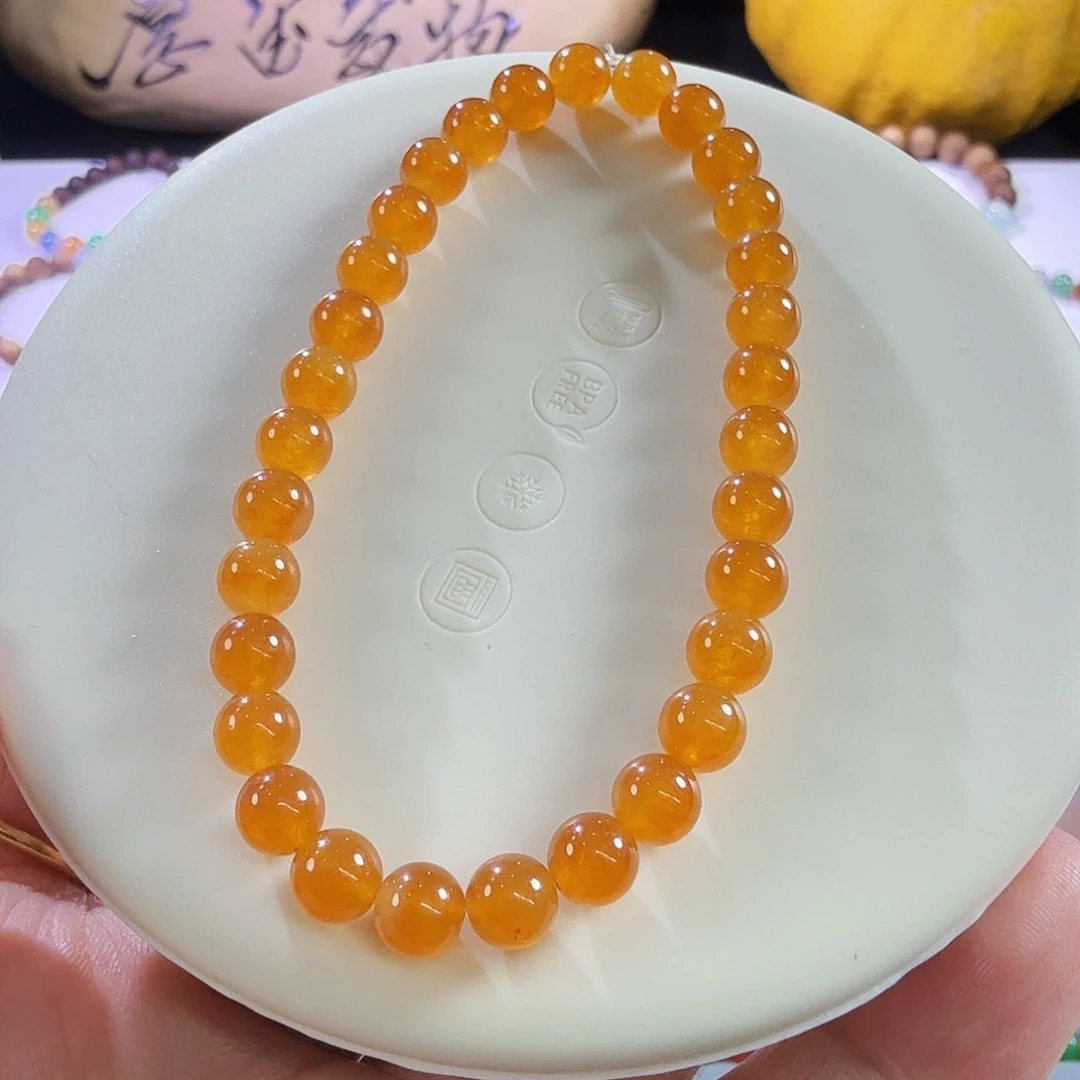 翡翠未镶嵌颈饰裸石