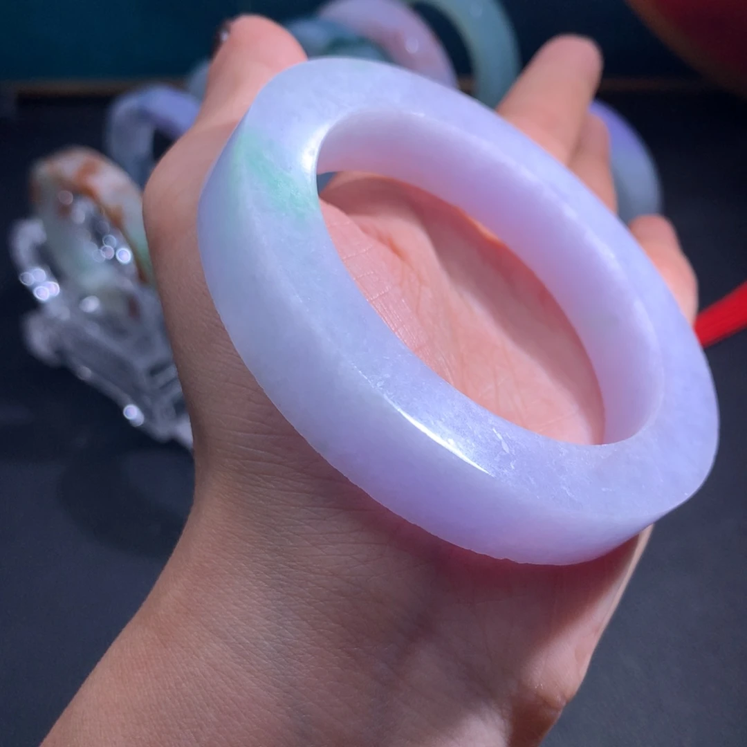 未镶嵌翡翠手镯定制翡翠