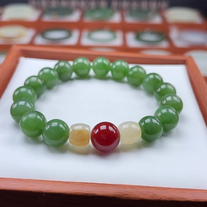 和田玉（碧玉）手链未镶嵌