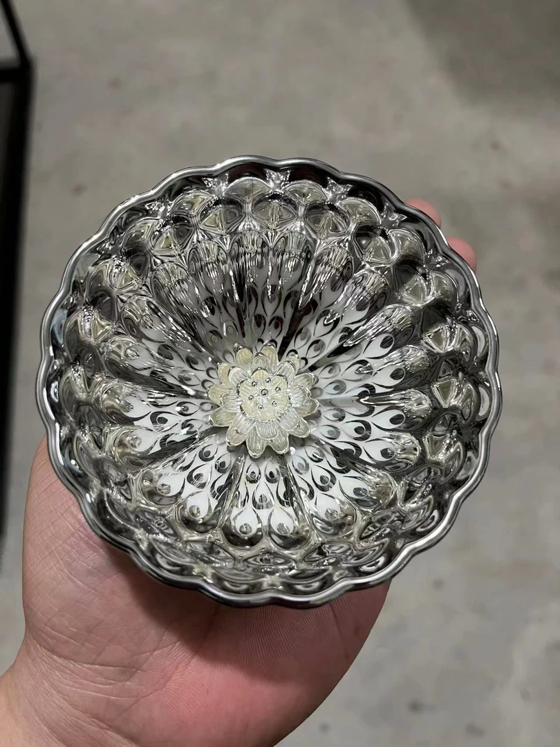 冰清玉洁镶嵌银莲茶具