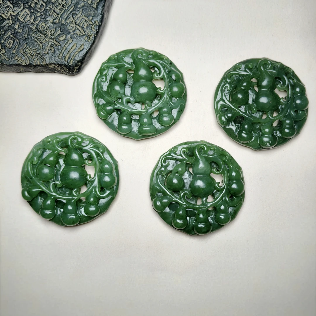 【小迪补贴】和田碧玉子孙万代多子多福吊坠多样性发货拍一发一