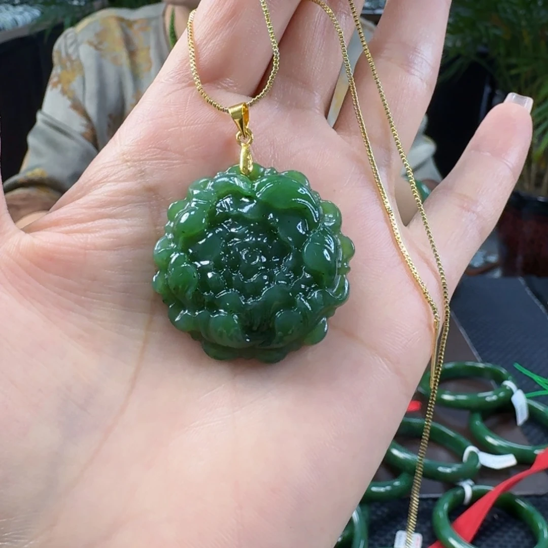 和田玉（碧玉）合金颈饰