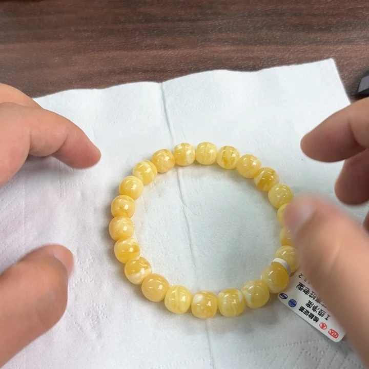 未镶嵌琥珀裸石01500000000