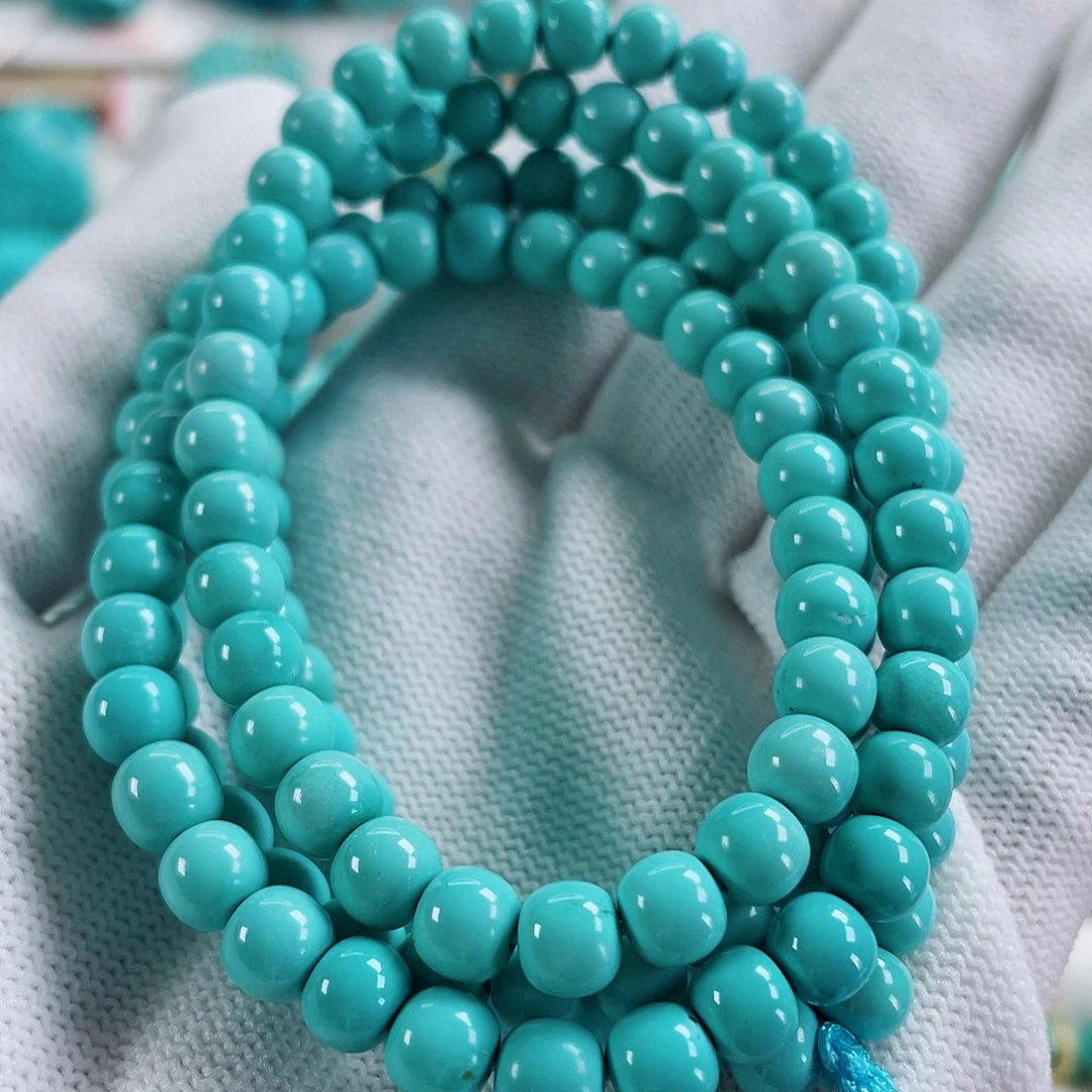 绿松石未镶嵌颈饰