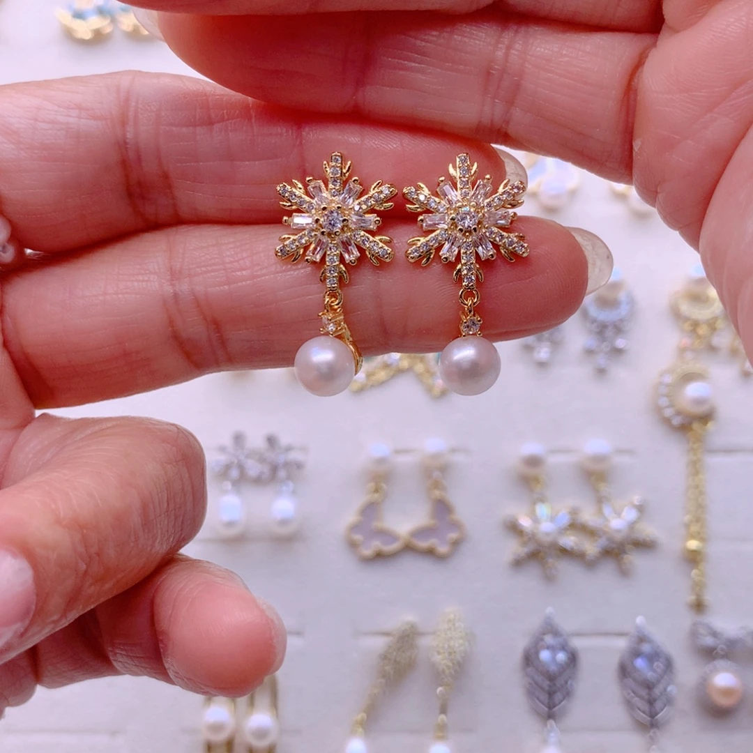 淡水珍珠耳饰合金