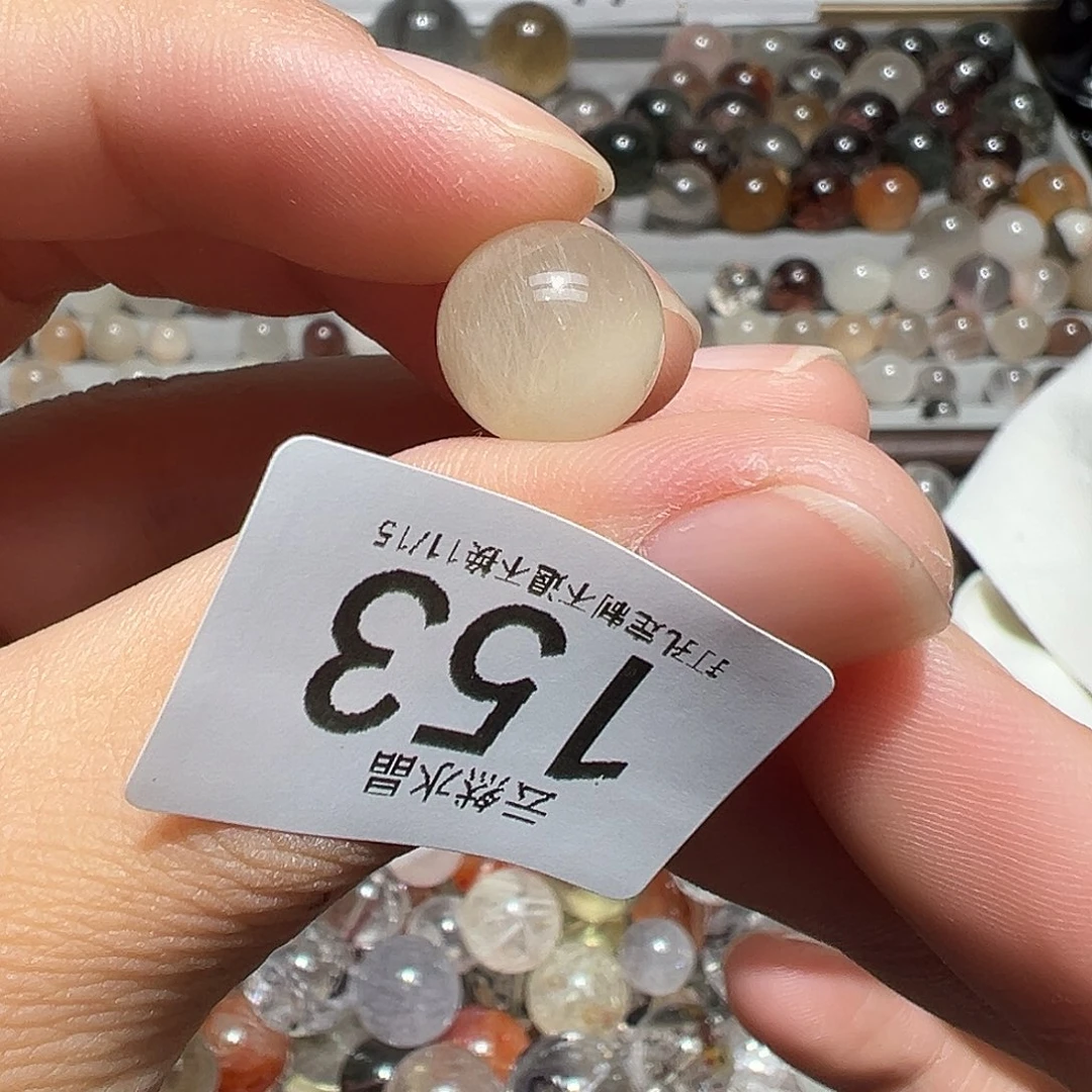 未镶嵌水晶珠宝半成品