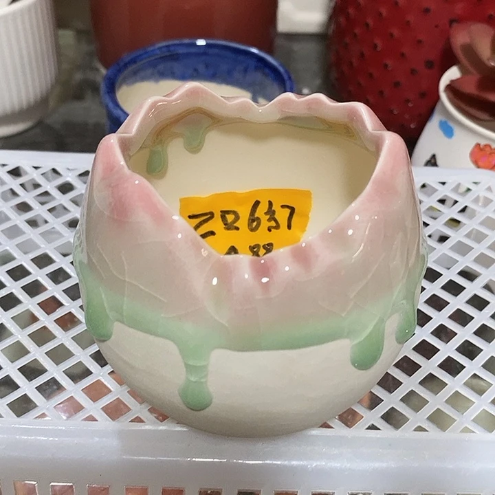 摆件陶盆有孔 瑕疵介意勿拍