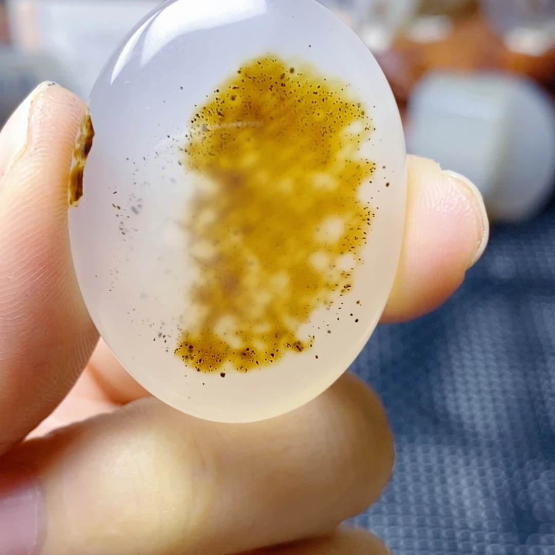 玛瑙/玉髓未镶嵌珠宝奇石