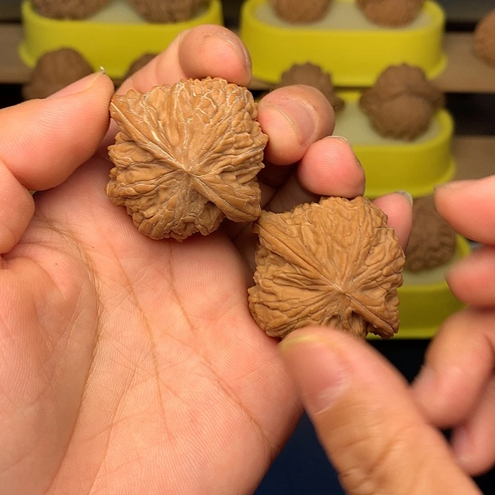 朏***朏把件文玩核桃山地磨