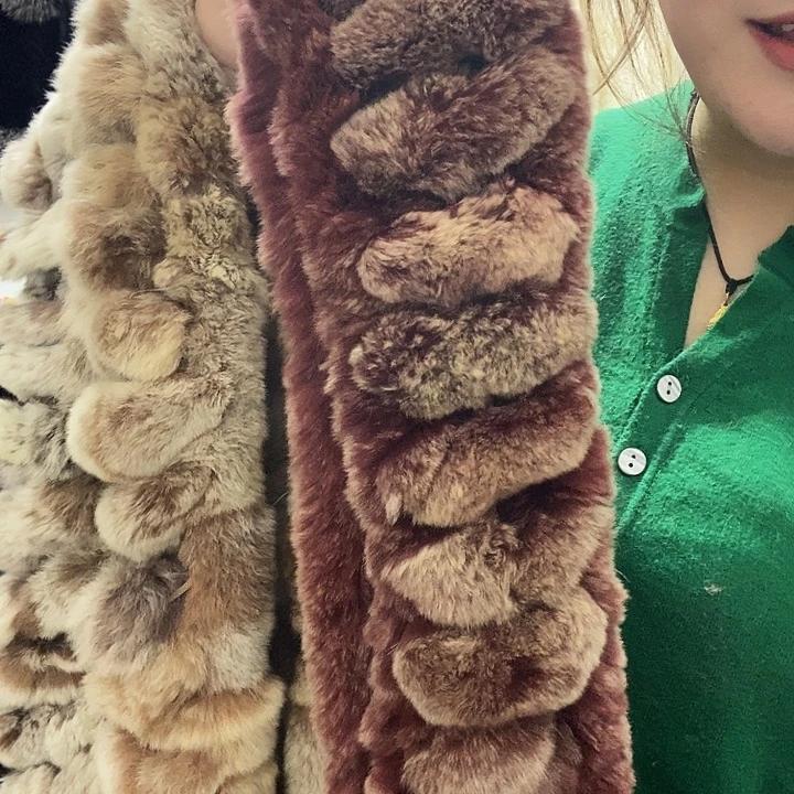 三醋酯纤维围巾Oui