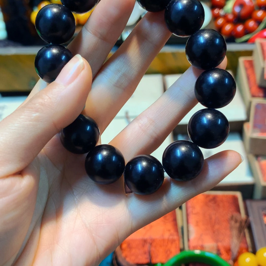 琥珀手链未镶嵌噢噢哦噢哦噢哦噢哦喔哦