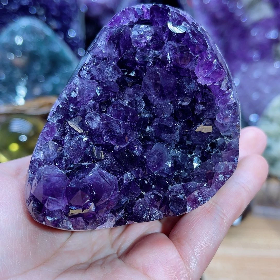 未镶嵌紫晶大型摆件（非配饰）