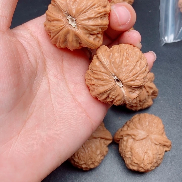 超***油文玩核桃把件40尺