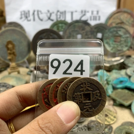 铜泉**千现代文创工艺品