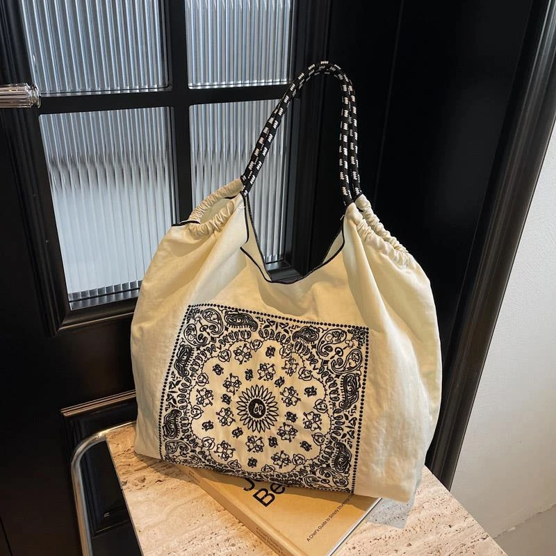 日本臻选民族风刺绣帆布托特包大容量手提包肩带女士单肩包牛津布