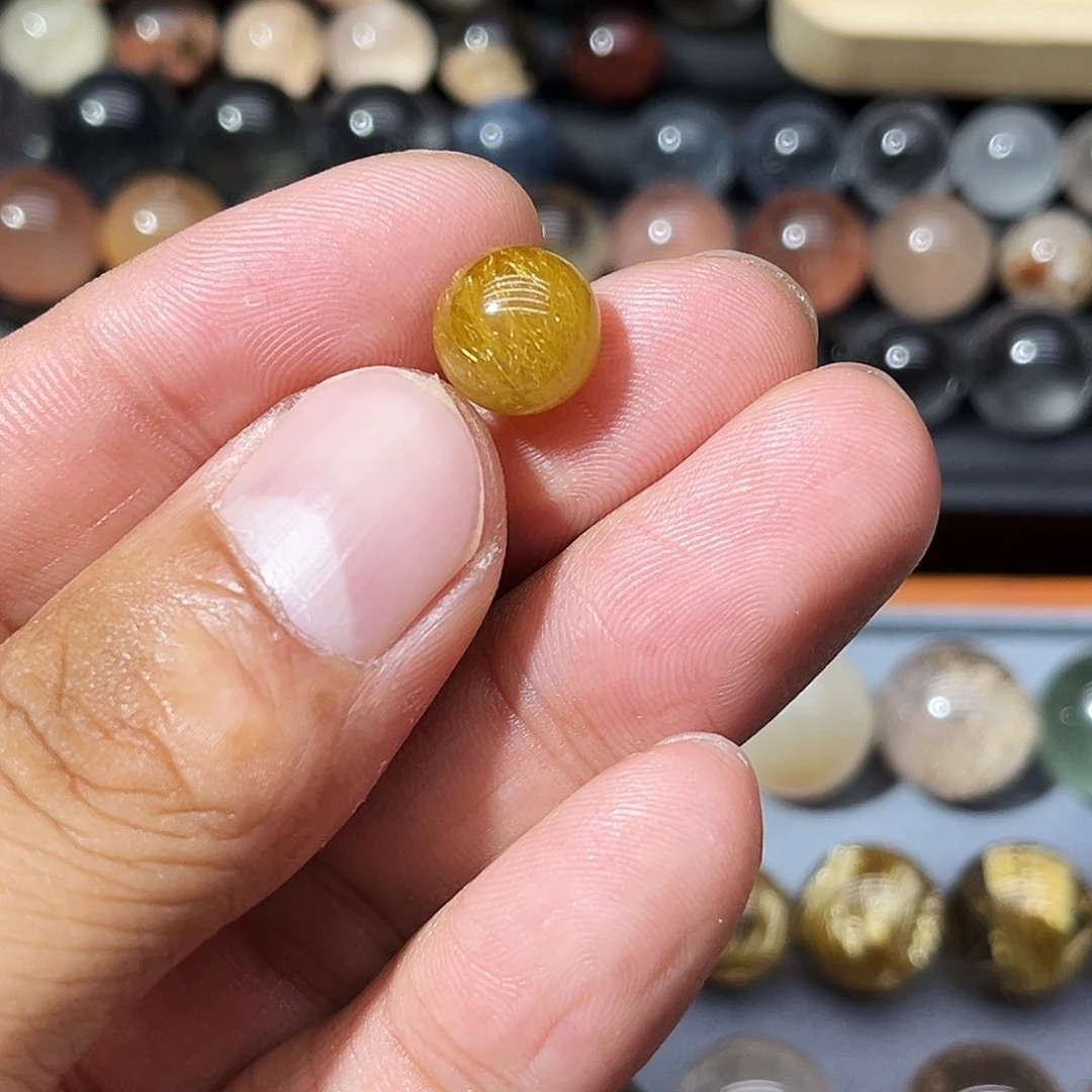未镶嵌颈饰水晶10.8mm发晶