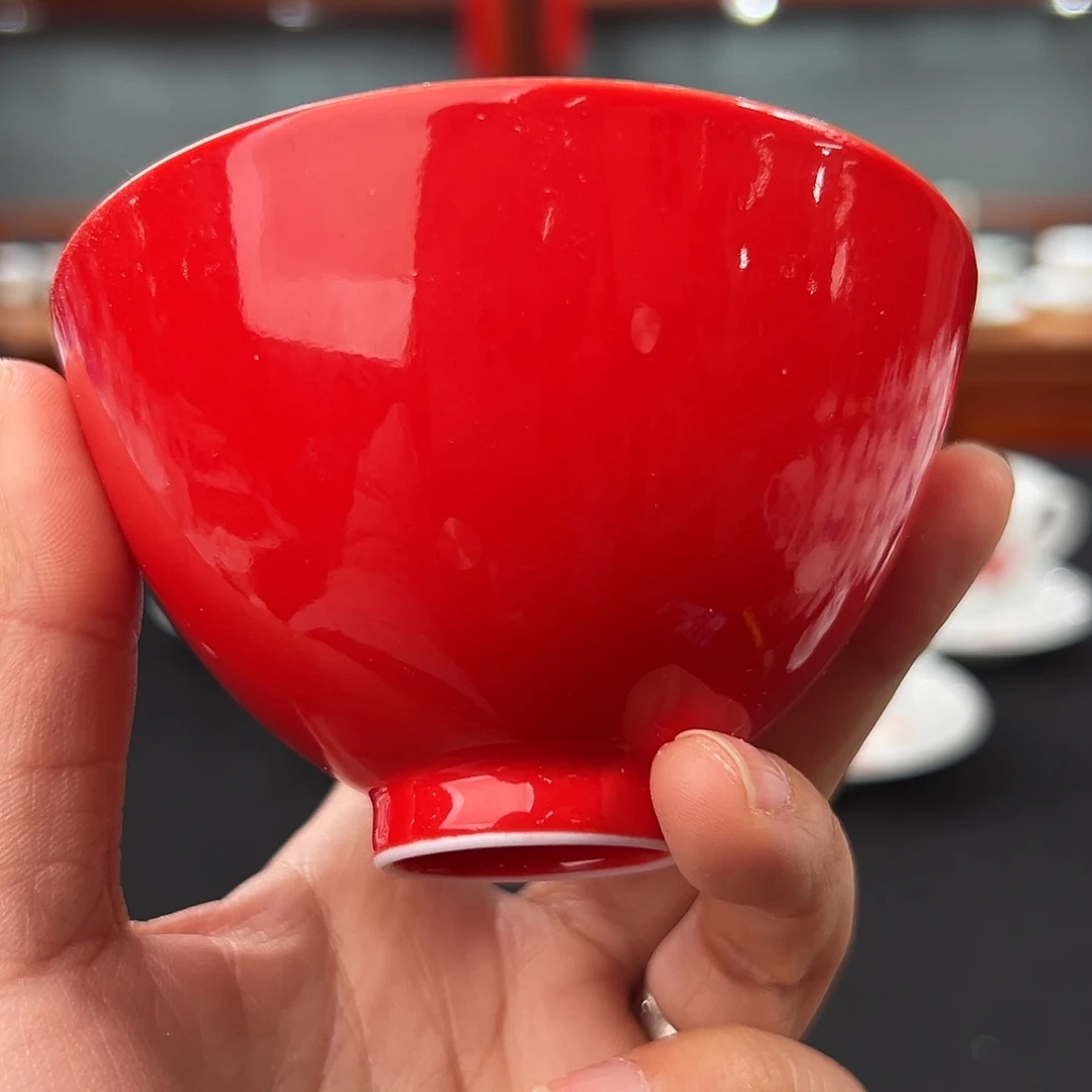 柴窑中国红鸡心杯